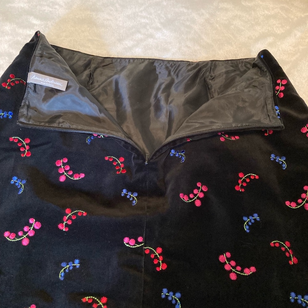 🪷NWOT🪷 Hanna Andersson Black Velvet Skirt, Size 8 - Picture 5 of 13